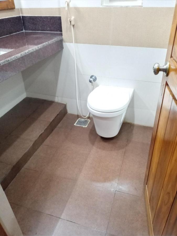 Hotel Chembiyan Pudukkottai Екстериор снимка